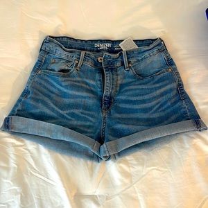 Semi- high rise jean shorts!